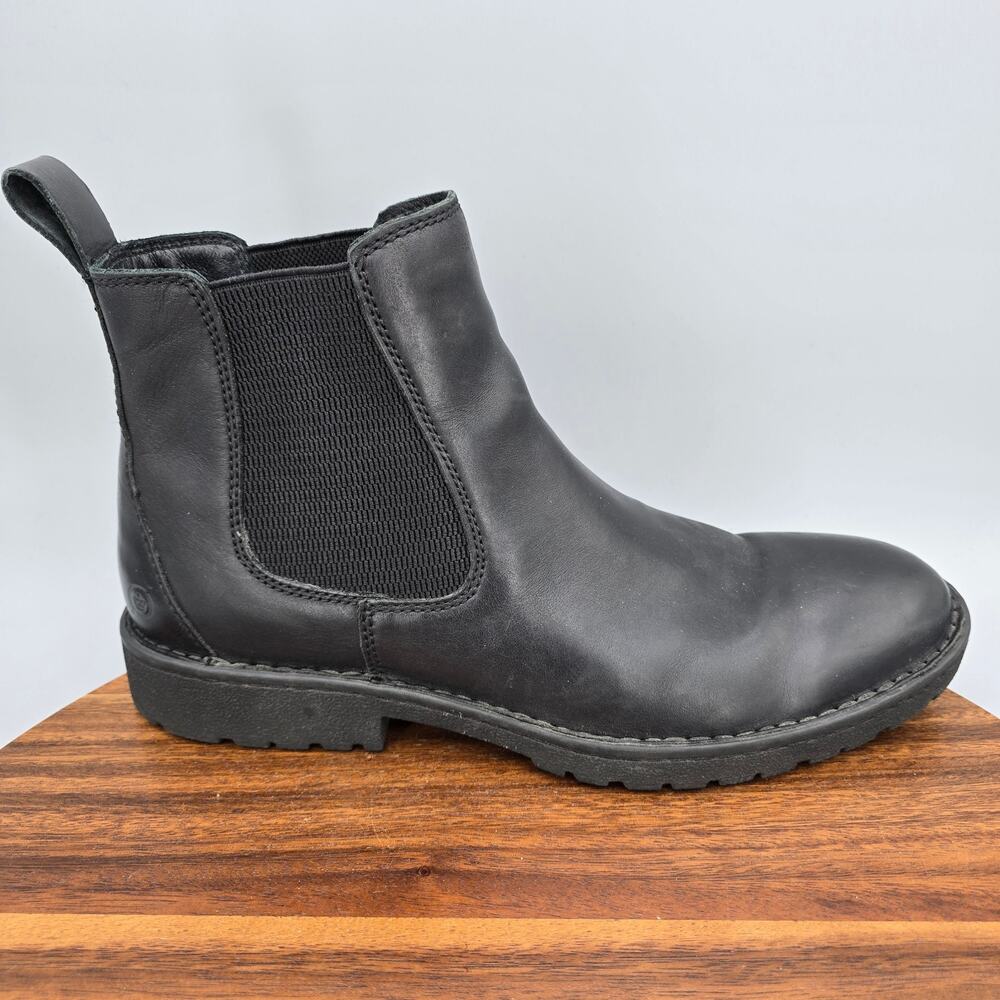 Born Chelsea Boots Mens 10 M Black Leather Casual Pull On Ankle Plain Toe